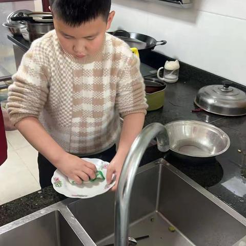 迎新春，除旧岁 共绘美好愿景 ﻿