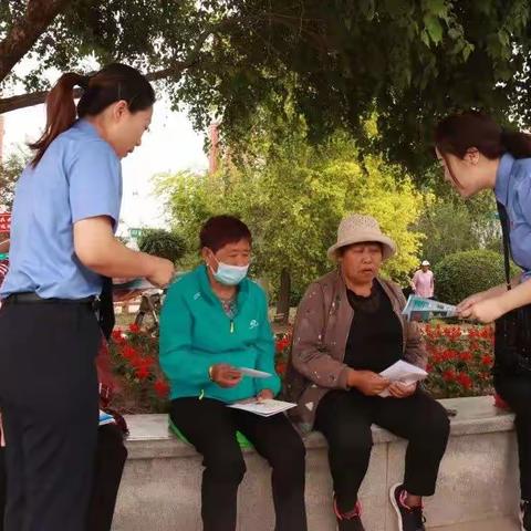 扎赉特旗检察院开展“扫黄打非”宣传活动