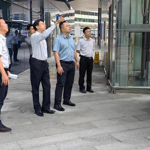 市口岸办口岸通关管理处处长陈少杰率队督导检查文锦渡口岸通关质量提升工作