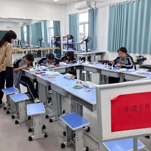 濮阳市油田第四高级中学非遗手作社第七次活动掠影