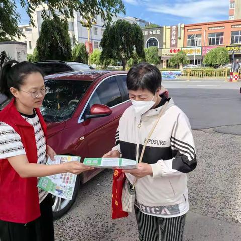 张北县南山路办事处永和社区开展“禁毒宣传不停歇，全民携手筑防线”宣传活动