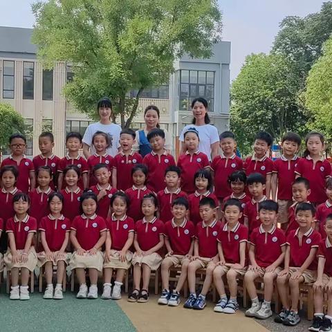 南街幼儿园大二班 我们毕业了