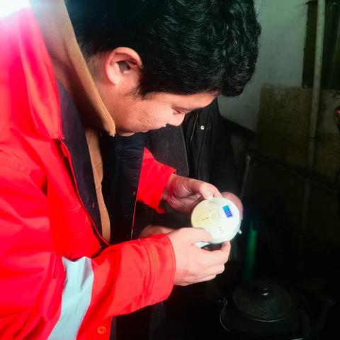 临潭公路段开展“元旦”节前安全检查