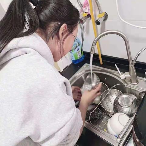 邢子妮小组