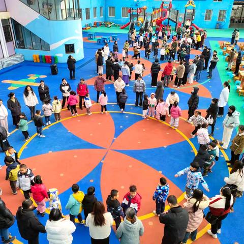 南川幼儿园大班年级组女神节亲子活动——“郁”见您很幸福