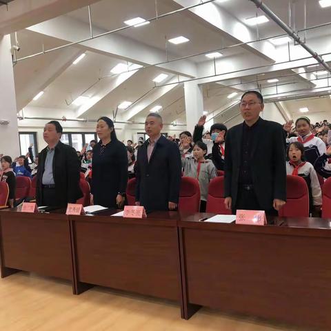 学雷锋精神 做十星少年——漯河市丹江路学校举行第二届“学雷锋，树新风”演讲比赛