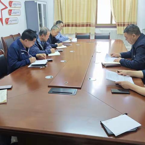 机关第九党支部开展“树牢总体国家安全观 护航学校高质量发展”主题党日活动