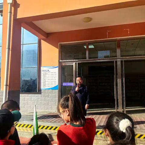 远足拉练 赋能成长——兰州市第十五中学（兰化一校）四年级春季远足拉练活动