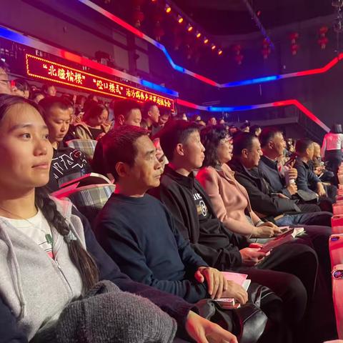 巴彦淖尔市自然资源局参加北疆楷模“磴口模式”治沙群体先进事迹报告会