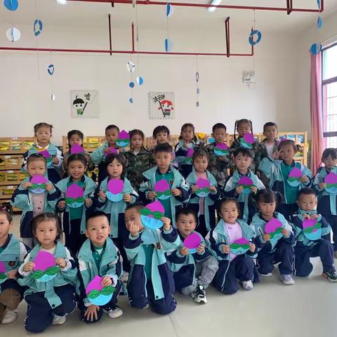 金秋十月 快乐成长 幸福家园大地幼儿园大五班十月份回顾