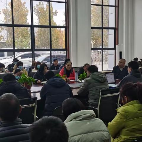 新郑市龙澄环境科技有限公司：道路除冰、清除路边积雪作业