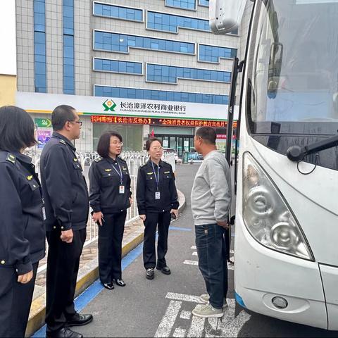 长治市文化市场综合行政执法队开展中秋节、国庆节前联合旅游市场执法检查