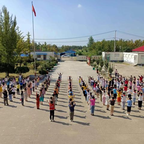 邹庄镇中心小学“小学语文古诗词教学”专题研讨会