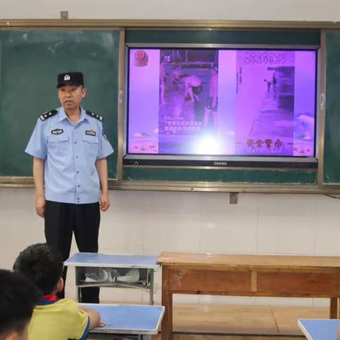 任城区安居派出所走进安居胡营小学开展“防溺水安全知识”宣讲活动