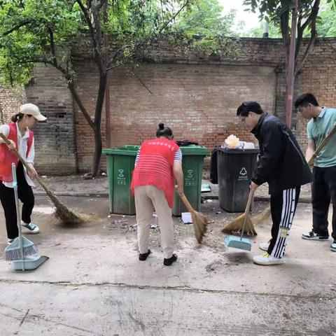 渭纺社区联合渭南师范学院学生开展环境卫生整治及安全知识志愿服务宣传活动