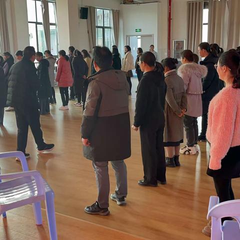 阳光心“理”，你我同行——2024年腾冲市中小学班主任心理辅导技能培训之心理咨询伦理（26班闲逛喝咖啡组）