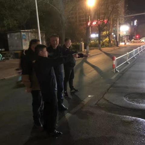 市政维护中心：清明假期“补路”不停歇