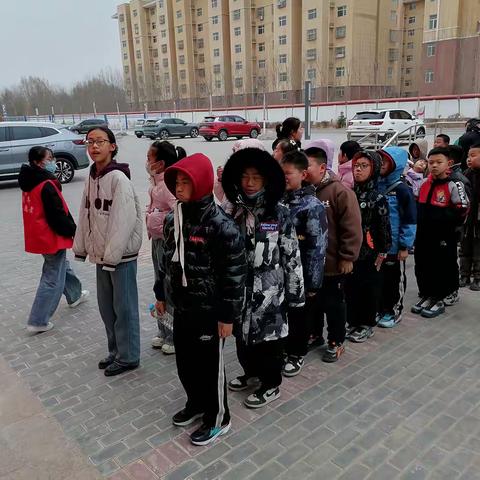 “民族团结润童心 籽籽相拥共成长”---仁和社区组织青少年观摩铸牢中华民族共同体意识教育基地