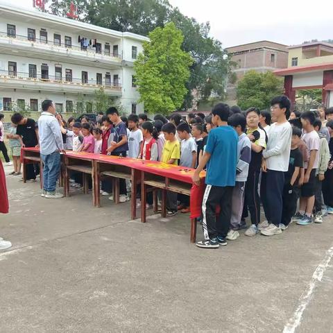 珍爱生命 预防溺水——棉洋镇绿水小学防溺水签名活动
