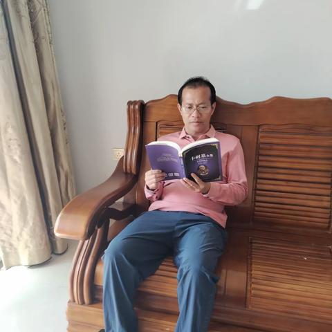 阅读悦美 向美而行