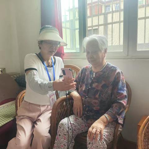 高龄认证“上门办”便民服务暖民心