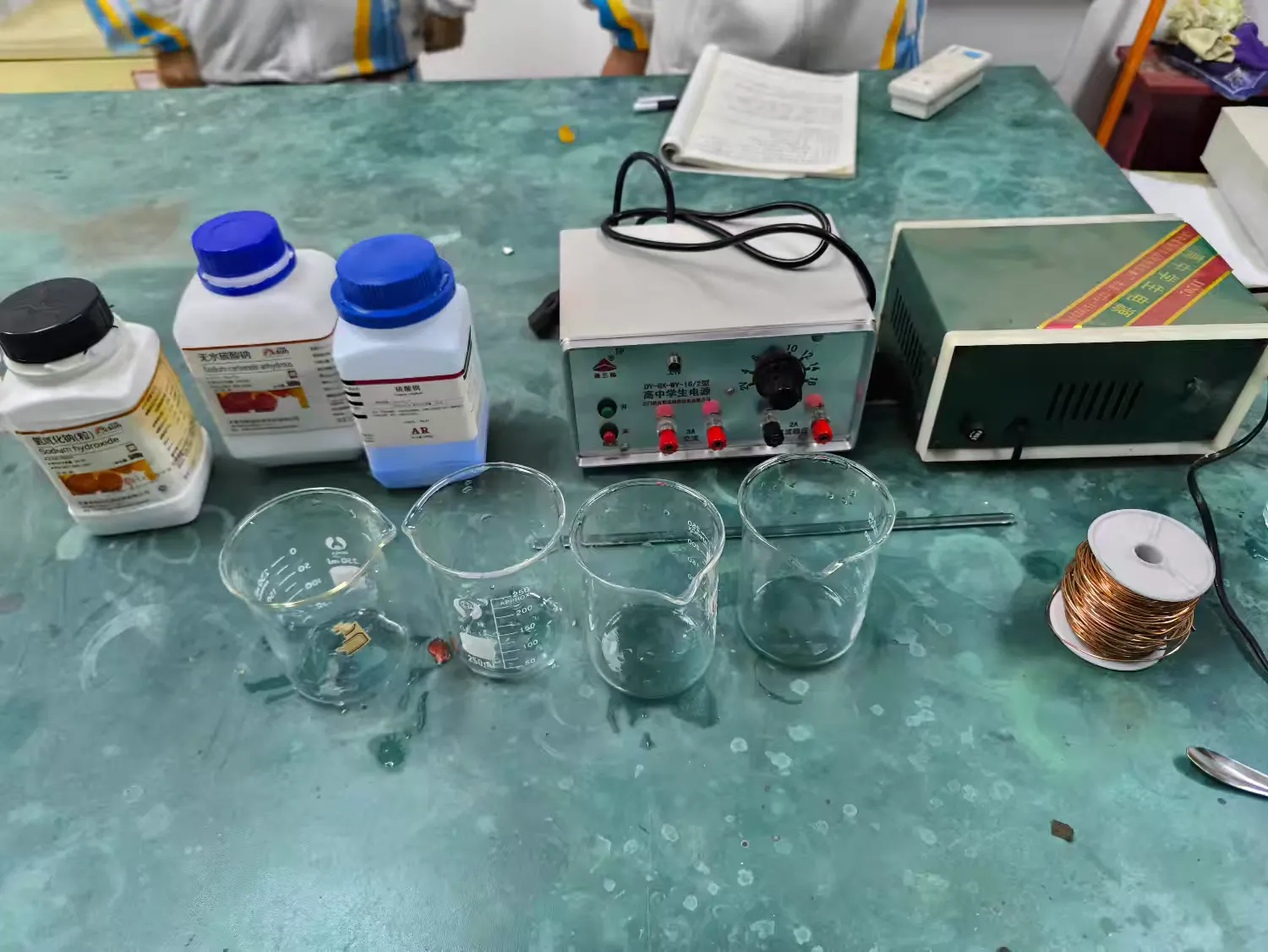 简篇-关于电镀铜中产生黑色物质的探究