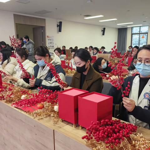 现代社区建设｜“喜迎新春 花开富贵”物华社区举办年宵花制作活动