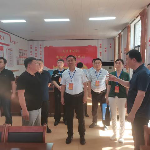 区人大党组副书记、副主任徐俊山到区司法局调研