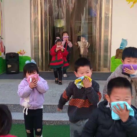以“演”筑防 安全“童”行——寿圣幼儿园安居南区分园消防演练活动