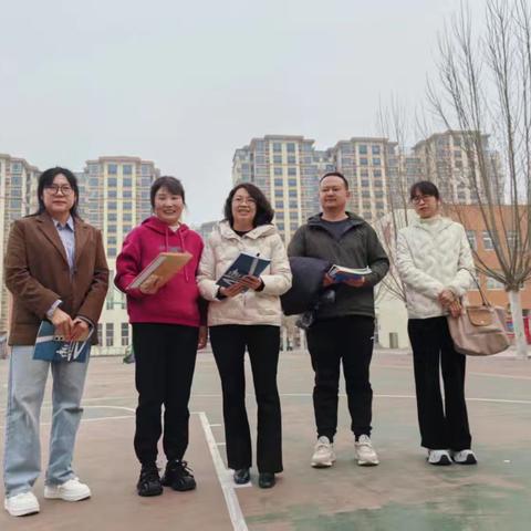 结对帮扶促成长，互学借鉴谋发展——安头屯镇与城内四小结对帮扶活动