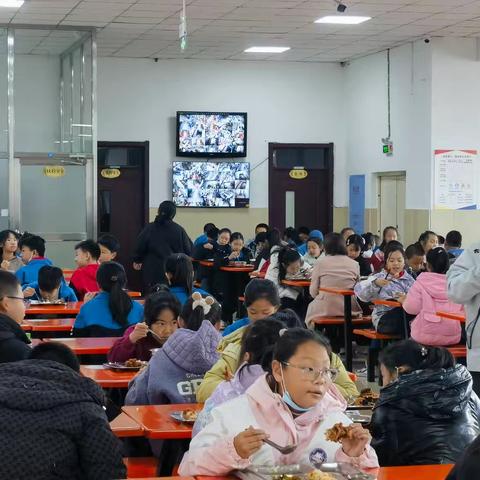 滴道学校“光盘行动小标兵”评选活动纪实