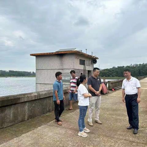 区政协主席肖忠到永兴镇督导防汛防台风工作