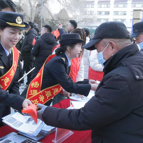 “护路先锋”亦是“志愿先锋”