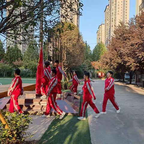 勤俭节约，传承美德——郾城区第二实验小学五四班升旗仪式