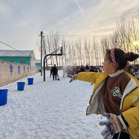 老官营小学，爱上雪景爱上学——雪上嘉年华，运动乐开花