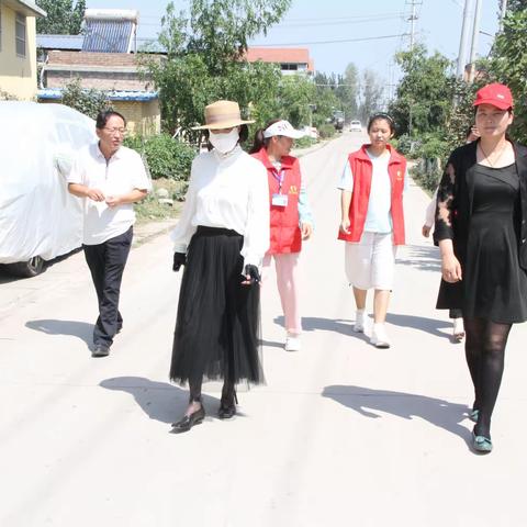 聚力志愿者启动助学筑梦活动