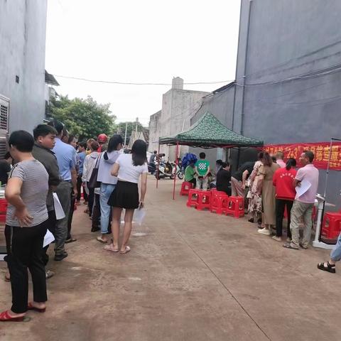 干部新村社区开展2023年“2+3”健康服务包筛查活动