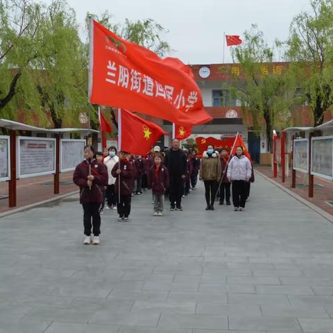 “清明祭英烈   丰碑砺童心”——  2023年兰考县兰阳街道回民小学清明节主题系列活动