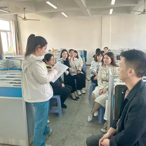 积力所举     行而不辍 ——九年级语文组开展期中备考交流活动