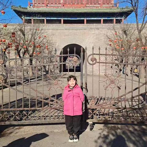 在劳动中成长 ——乌加河学校二年级学生劳动实践