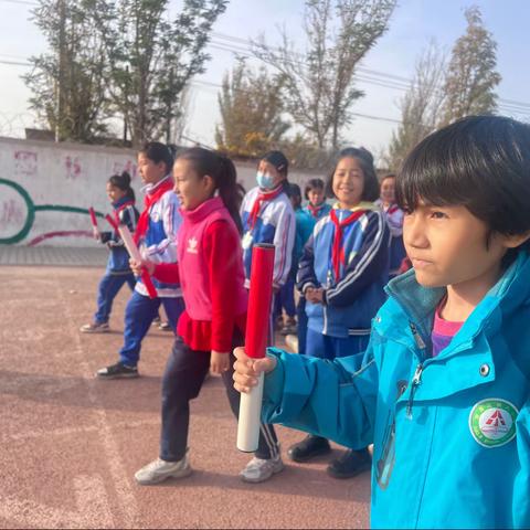 激情课间，飞扬少年 高昌区第八小学阳光大课间接力赛