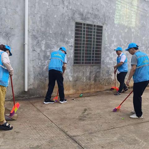 临高调查队开展“创文创卫”志愿服务活动