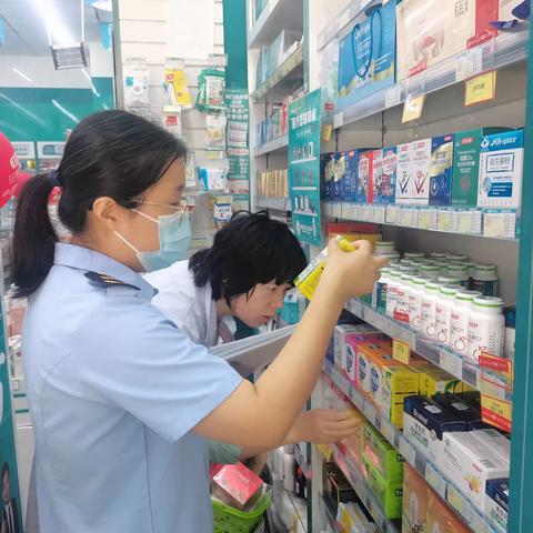 聚焦夏季食品安全管理 严控高温食品安全风险——碑林区市场监管局开展特殊食品安全督导检查
