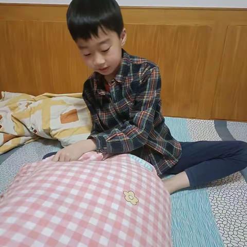 劳动最光荣——栖霞市实验小学三（3）中队五一劳动实践活动