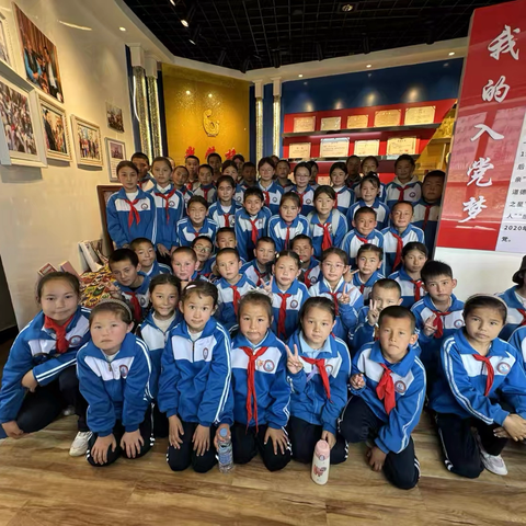 铸牢中华民族共同体意识——科孜勒希力克村小学开展博物馆与阿尼帕奶奶教育基地研学活动