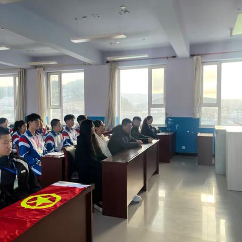 薪火传初心，入团启新程——石道河镇中学2025年新团员入团仪式纪实