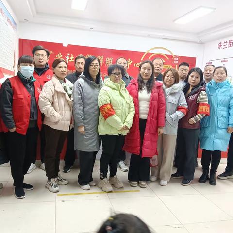 “平安巡逻”进社区，“在职党员”当先锋——朱兰街道矿业社区开展治安巡逻活动