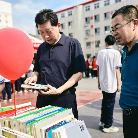 “悦”读好时光，书香“漂”满园”——吴堡二中第四届图书漂流活动