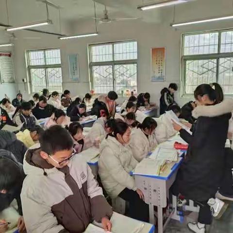 太山庙一初中寒假作业检查