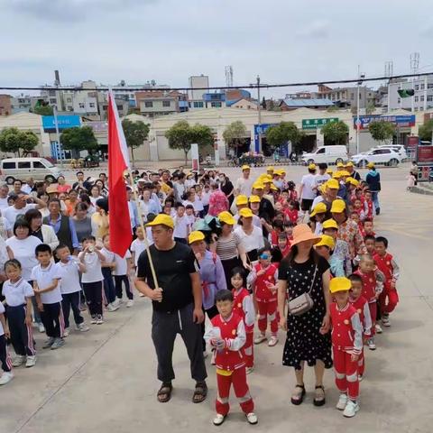 参观小学初体验、幼小衔接促成长——沾益区智多星幼儿园到水桥小学开展幼小衔接体验活动